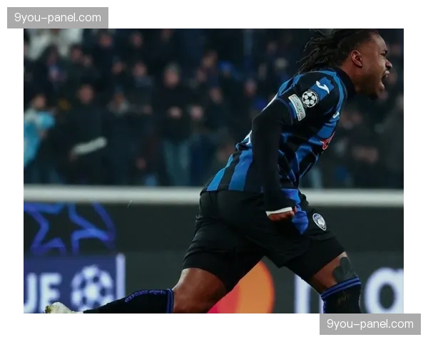 通讯记录：一支欧冠黑马球队的赛后更衣室，平静接受虽败犹荣的结果